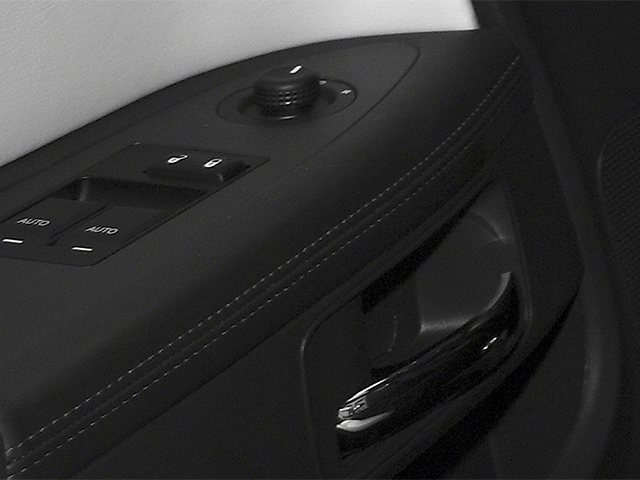 2014 Dodge Challenger SRT8 Core