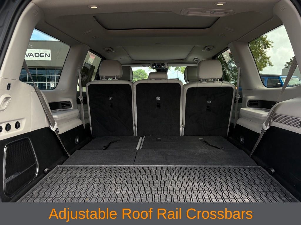 2024 Jeep Wagoneer Base