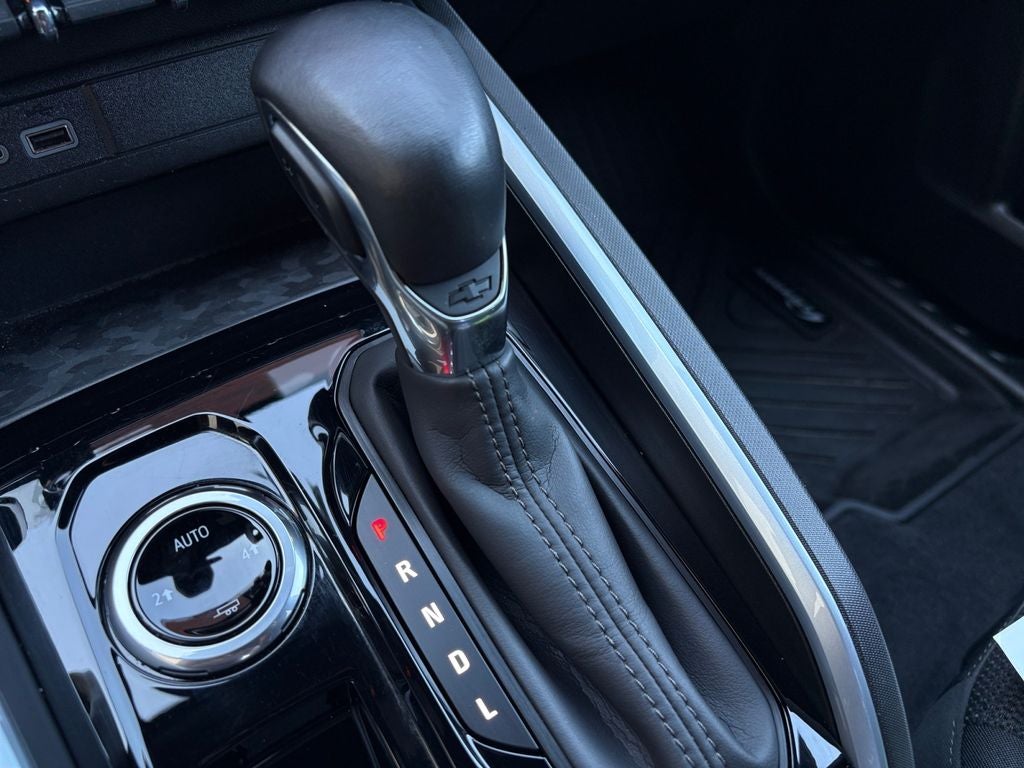 2024 Chevrolet Colorado 4WD LT