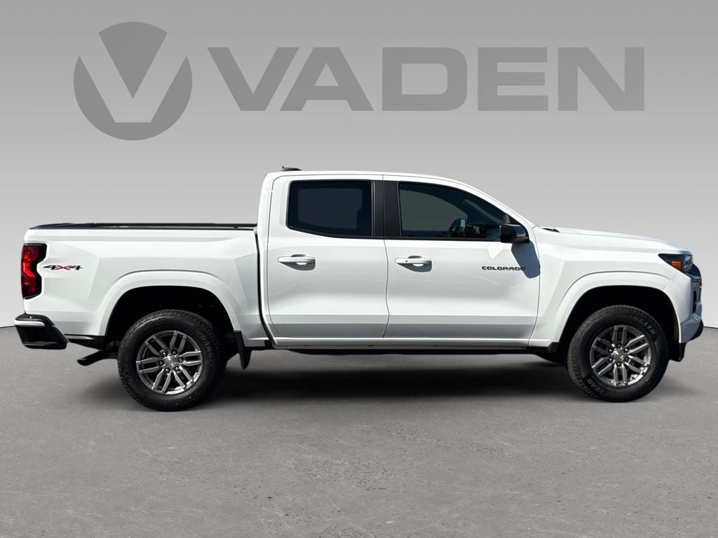 2024 Chevrolet Colorado 4WD LT