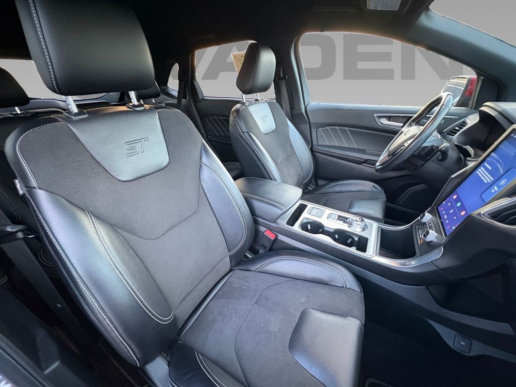 2022 Ford Edge ST