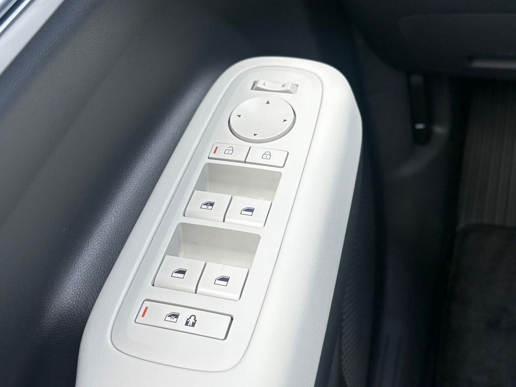 2027 Hyundai SANTA FE SEL