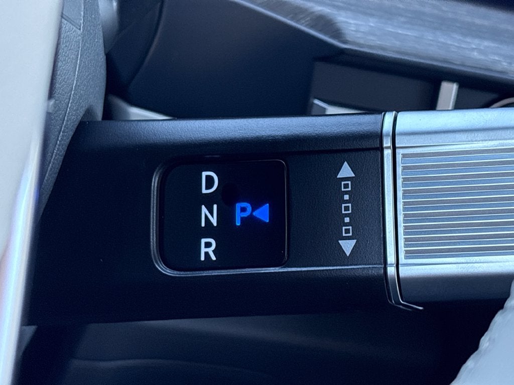 2027 Hyundai SANTA FE HYBRID Limited
