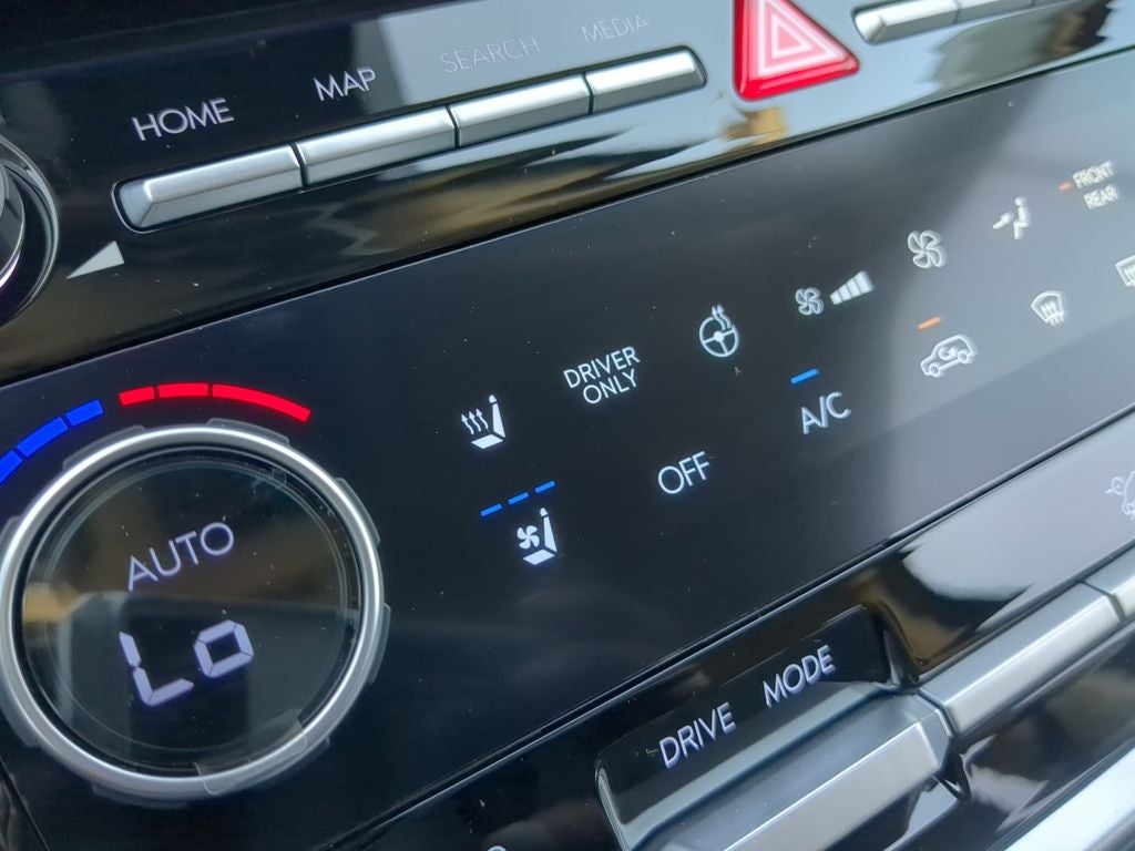 2025 Hyundai SANTA FE HYBRID Limited