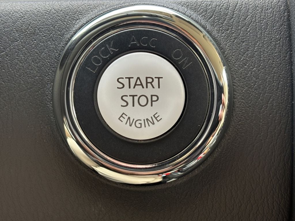 2023 Nissan Armada SV