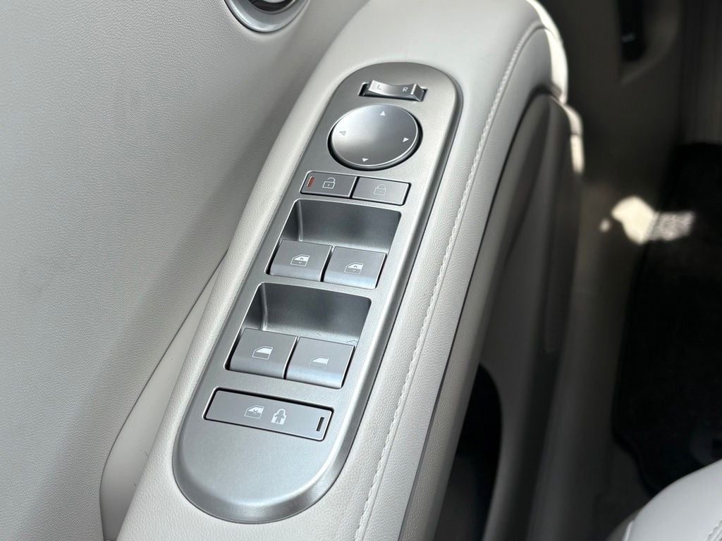2027 Hyundai PALISADE HYBRID Blue SEL 8 Passenger