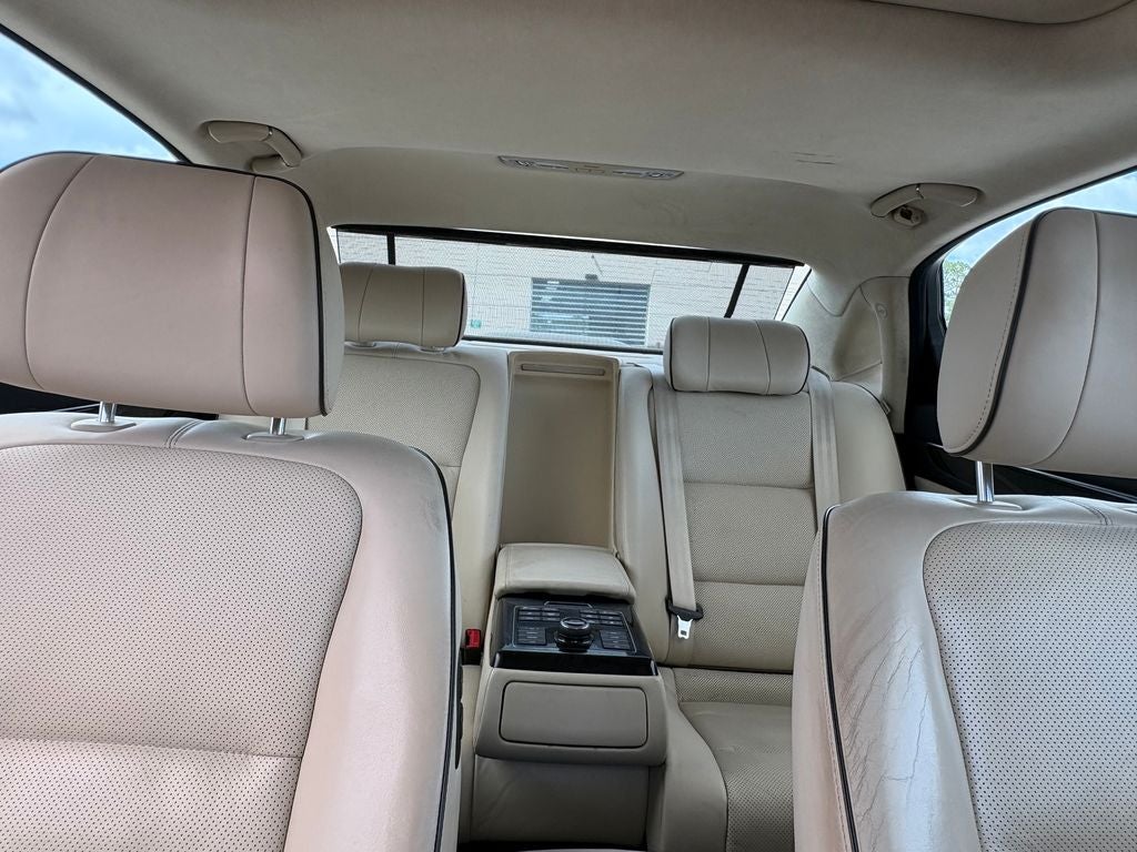 2014 Hyundai EQUUS Signature