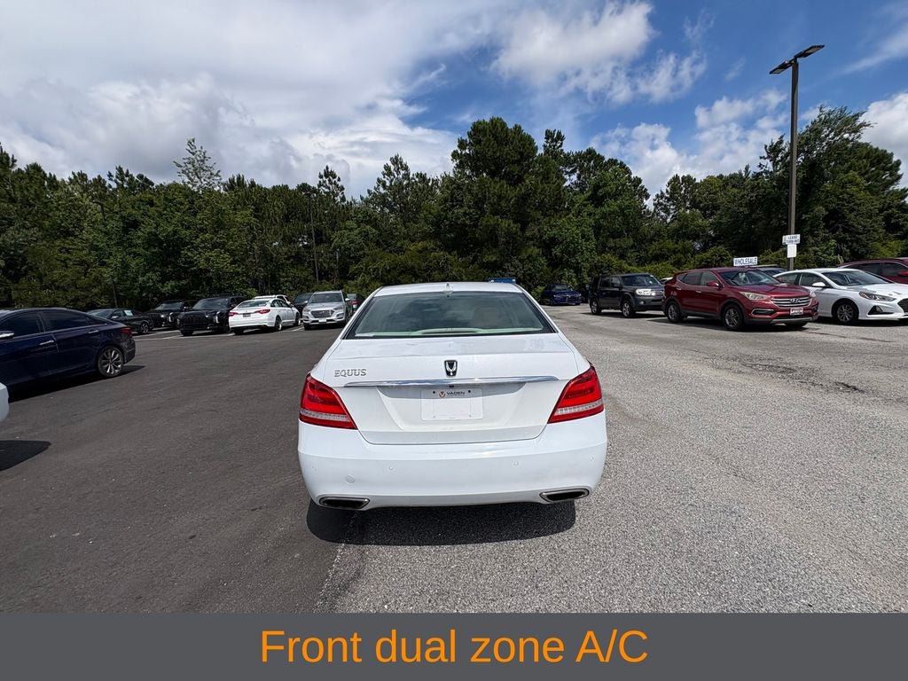 2014 Hyundai EQUUS Signature
