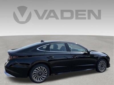 2026 Hyundai SONATA HYBRID SEL