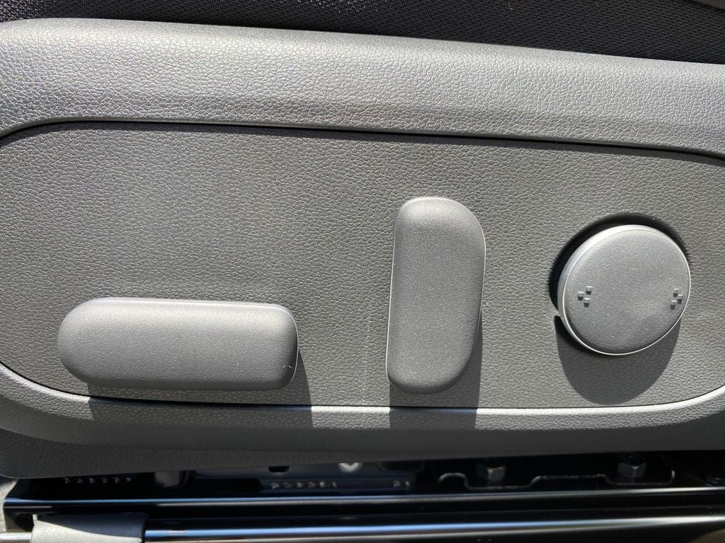 2024 Hyundai SONATA HYBRID SEL