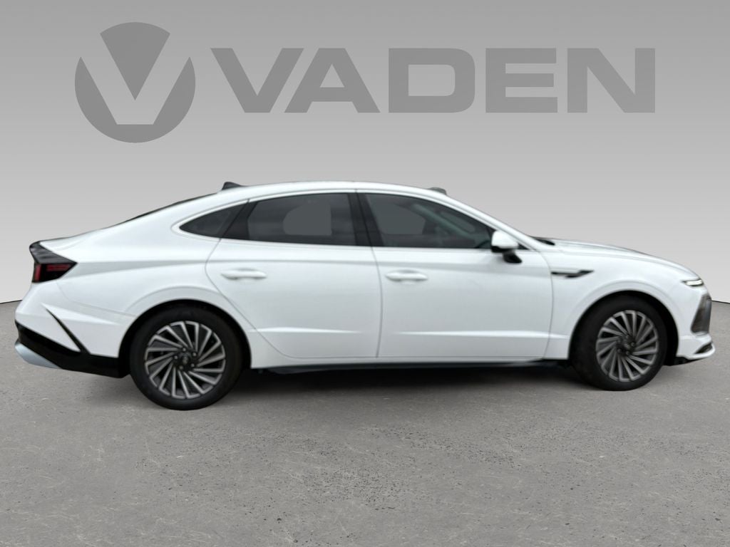 2024 Hyundai SONATA HYBRID SEL