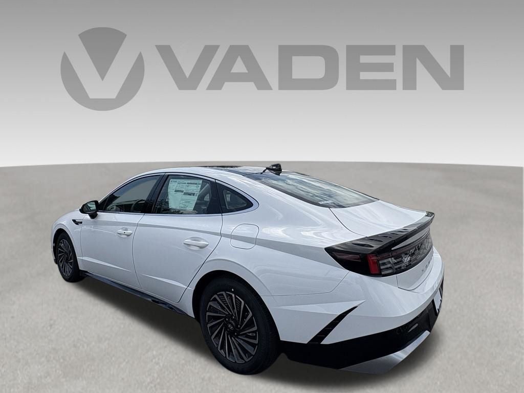 2026 Hyundai SONATA HYBRID SEL