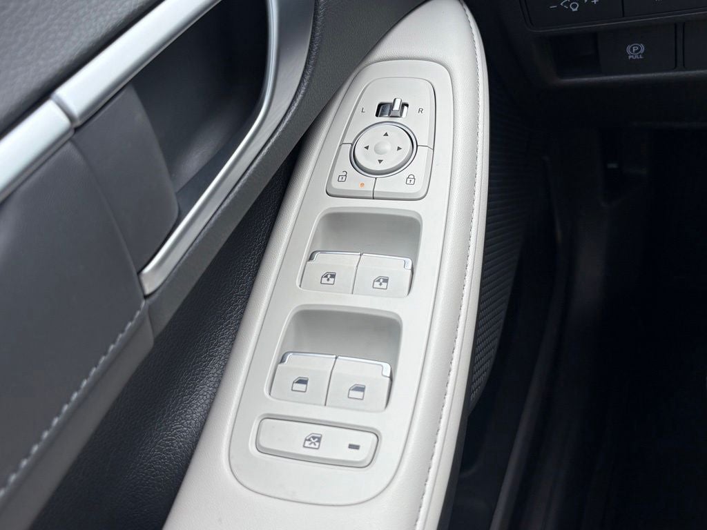 2024 Hyundai SONATA HYBRID Limited