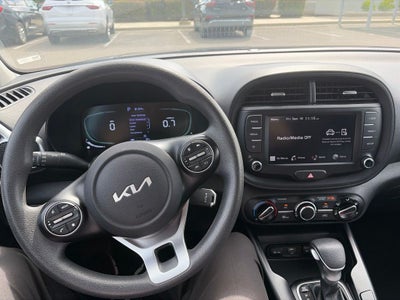 2024 Kia Soul LX