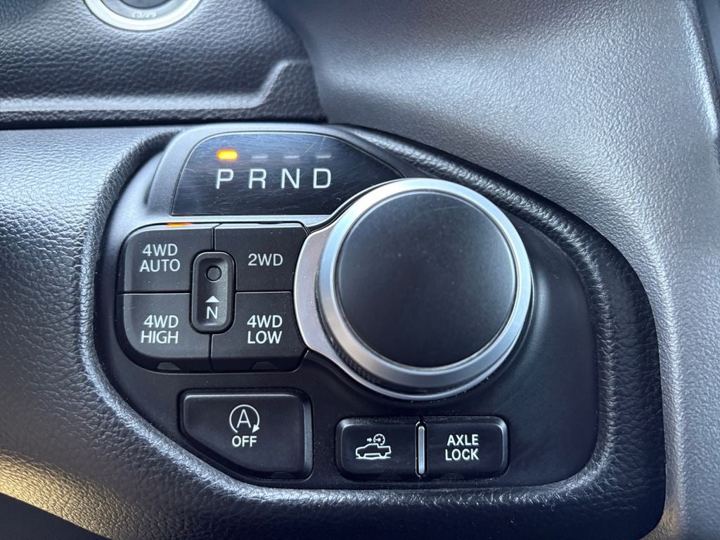 2023 RAM 1500 Big Horn Crew Cab 4x4 5'7' Box