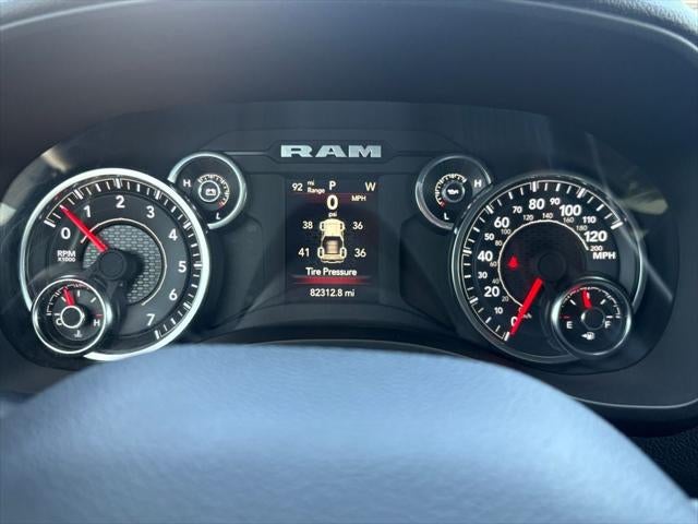 2023 RAM 1500 Big Horn Crew Cab 4x4 5'7' Box