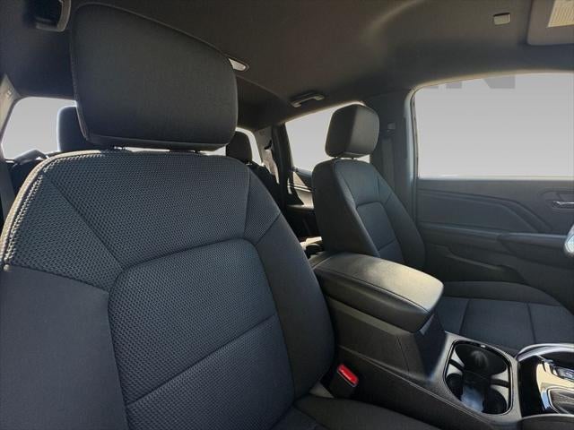 2024 Chevrolet Colorado 2WD LT