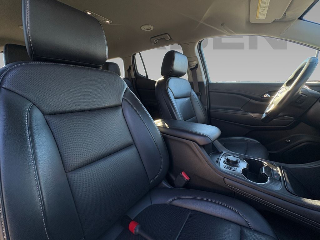 2023 GMC Acadia FWD SLT