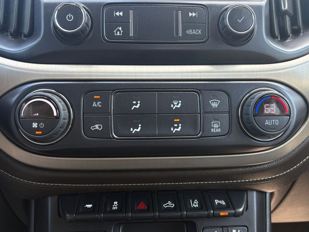 2022 GMC Canyon 4WD Crew Cab Short Box Denali