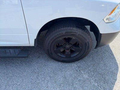 2021 RAM 1500 Classic Tradesman Crew Cab 4x4 5'7' Box