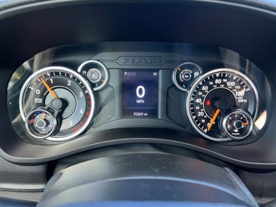 2022 RAM 2500 Tradesman Crew Cab 4x4 6'4' Box