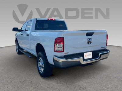 2022 RAM 2500 Tradesman Crew Cab 4x4 6'4' Box