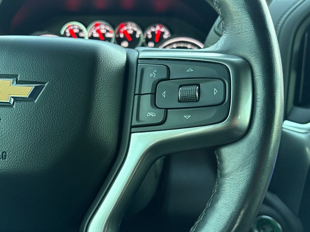 2021 Chevrolet Silverado 1500 2WD Crew Cab Short Bed LT