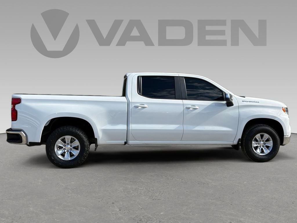 2023 Chevrolet Silverado 1500 4WD Crew Cab Standard Bed LT