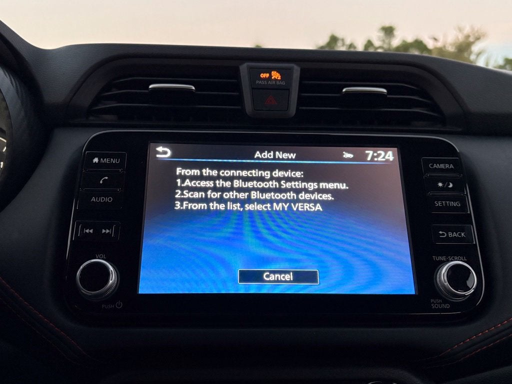 2025 Nissan Versa 1.6 SR
