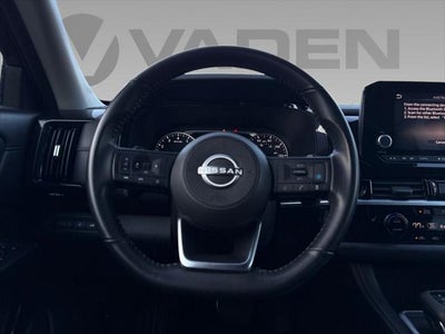 2025 Nissan Pathfinder SV FWD