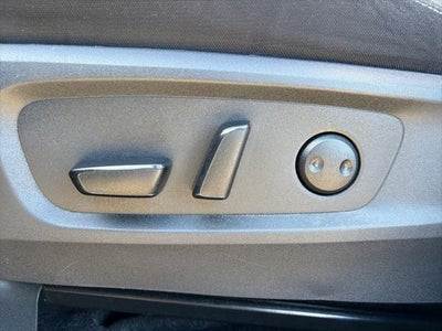 2025 Nissan Pathfinder SV FWD