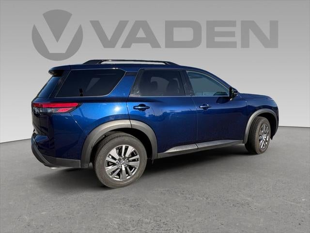 2025 Nissan Pathfinder SV FWD