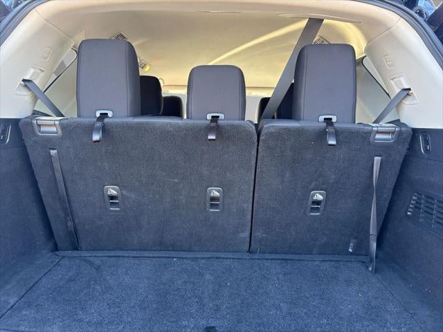 2025 Nissan Pathfinder SV FWD