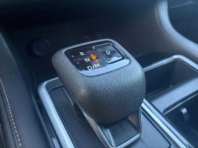 2025 Nissan Pathfinder SV FWD