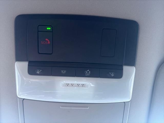 2025 Nissan Pathfinder SV FWD