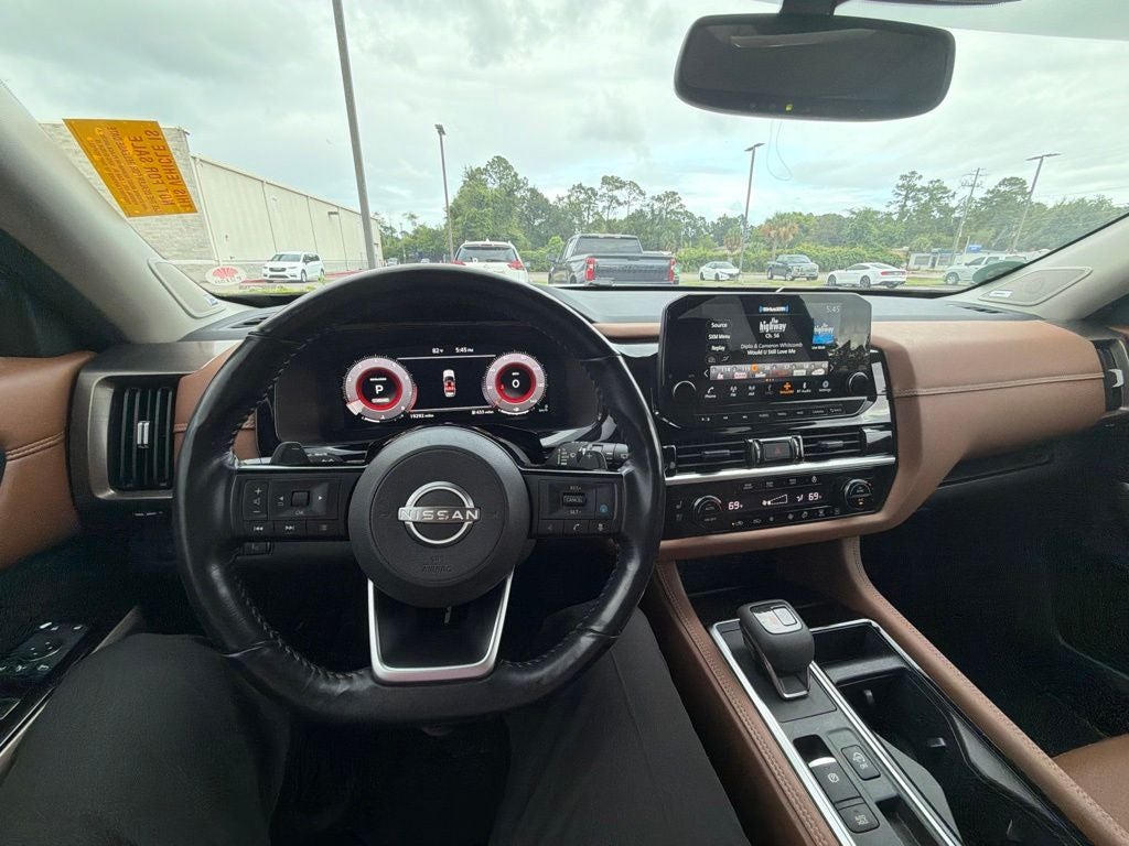 2022 Nissan Pathfinder Platinum