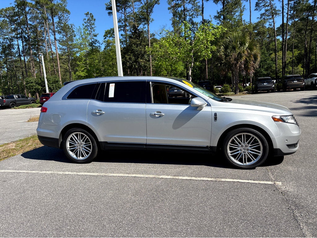 2019 Lincoln MKT Standard