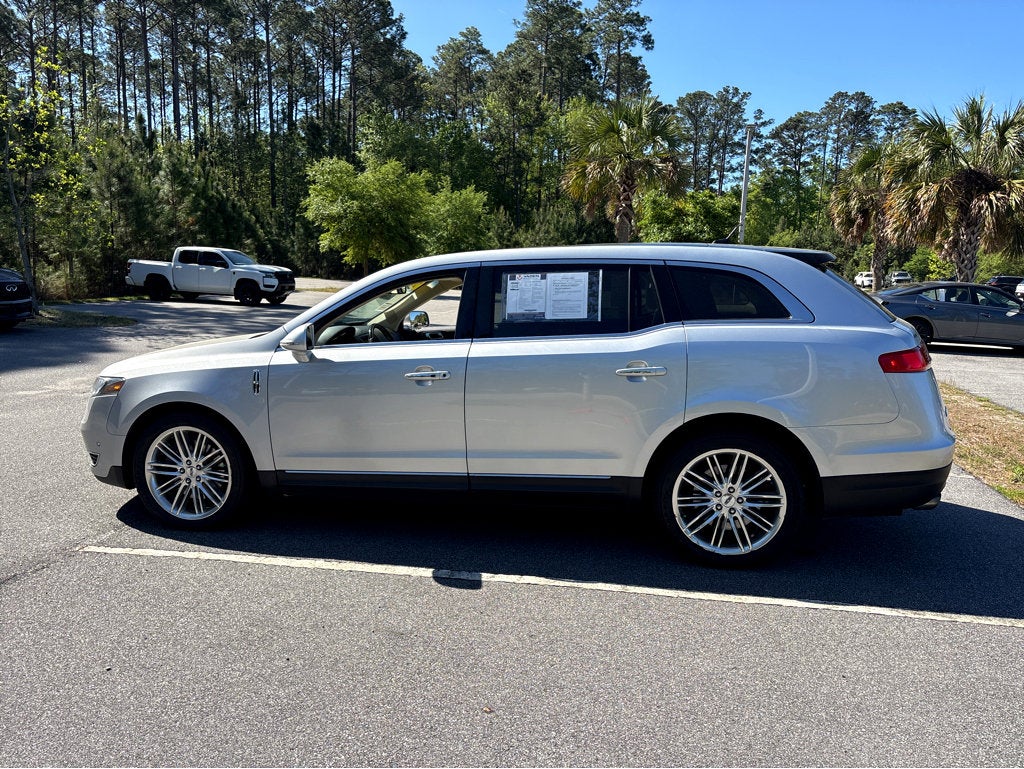 2019 Lincoln MKT Standard