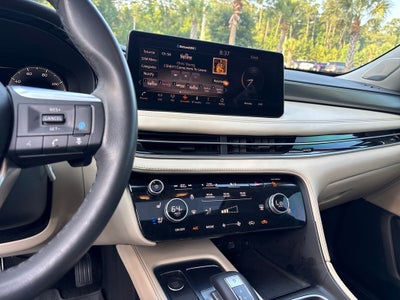 2023 INFINITI QX60 LUXE AWD