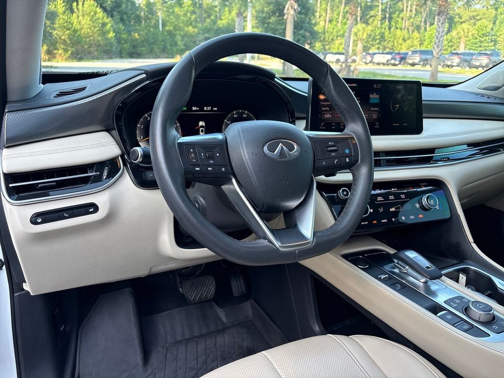 2023 INFINITI QX60 LUXE AWD