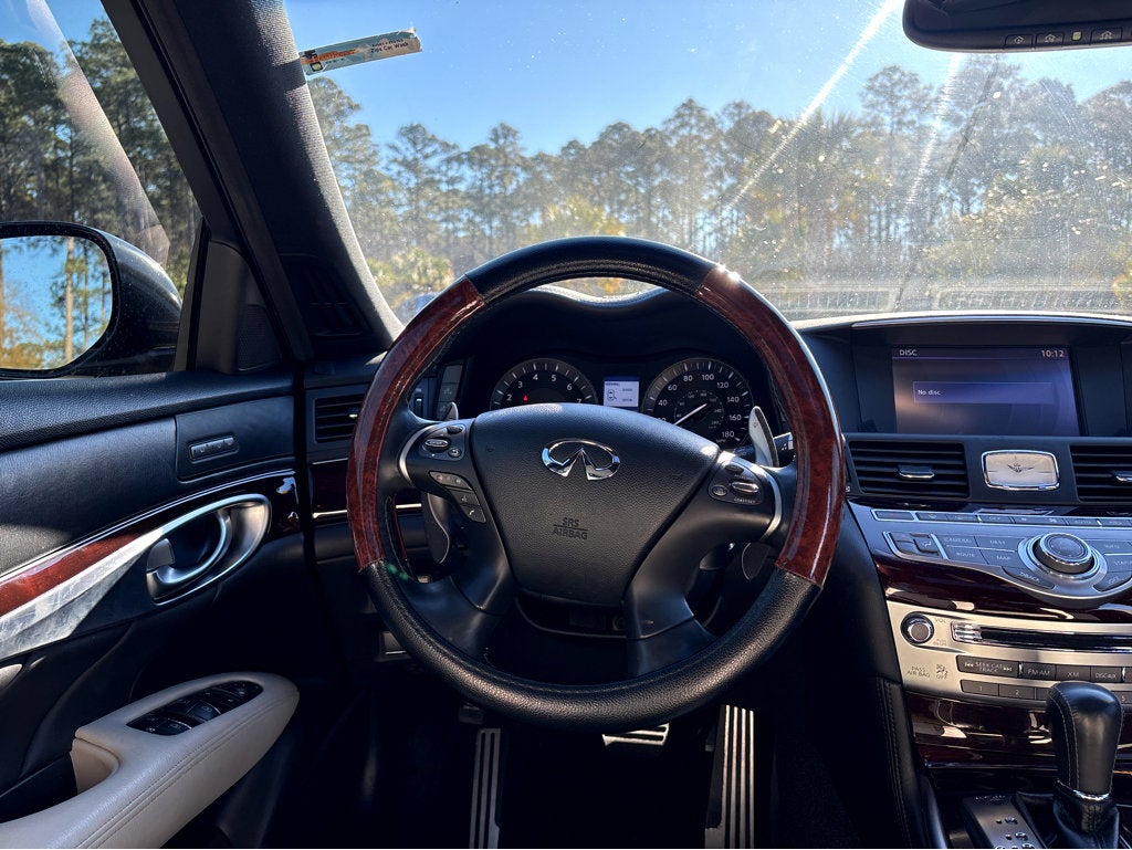 2015 INFINITI Q70 3.7