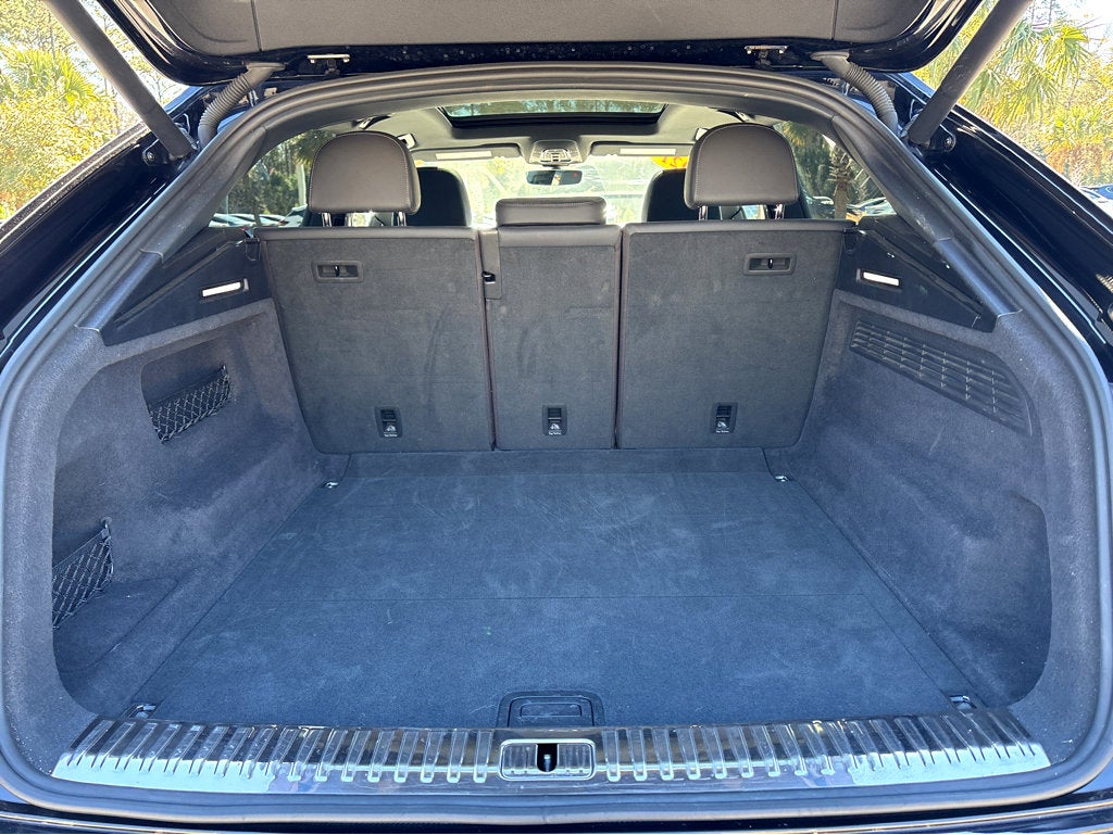 2021 Audi Q8 Premium Plus