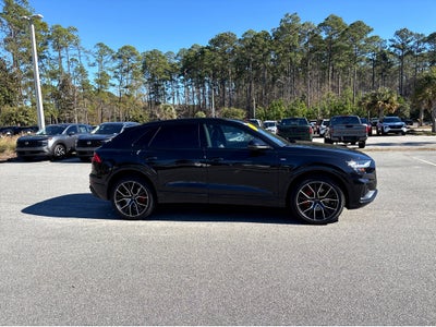 2021 Audi Q8 Premium Plus