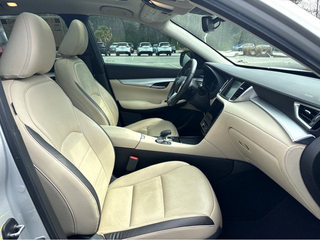 2019 INFINITI QX50 ESSENTIAL