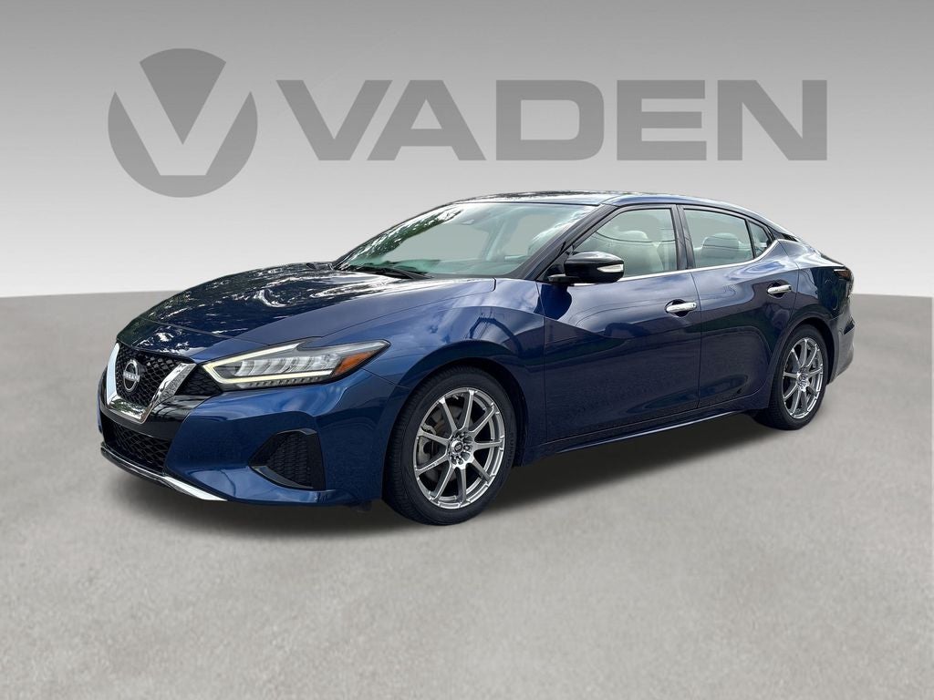 2023 Nissan Maxima SV