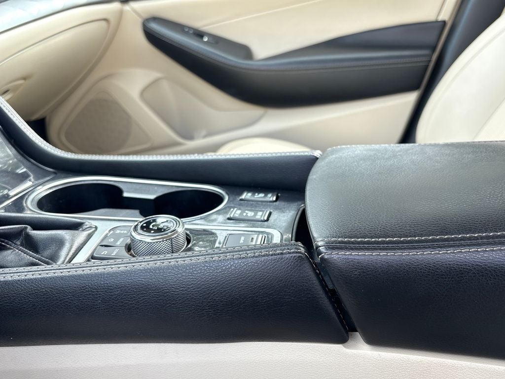 2023 Nissan Maxima SV
