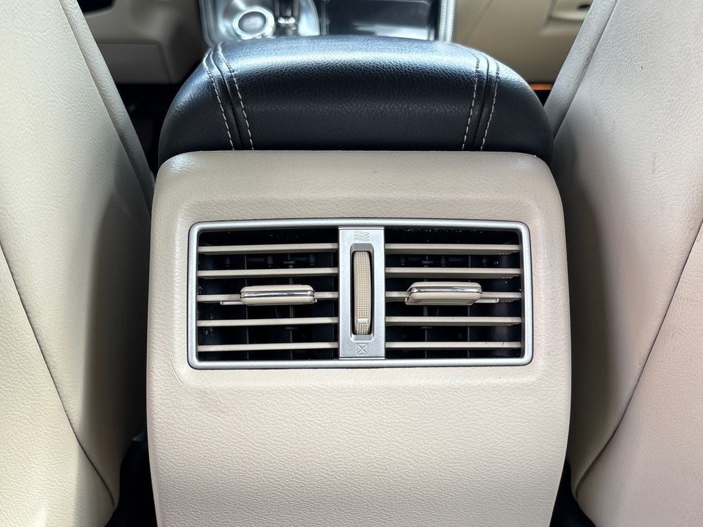 2023 Nissan Maxima SV