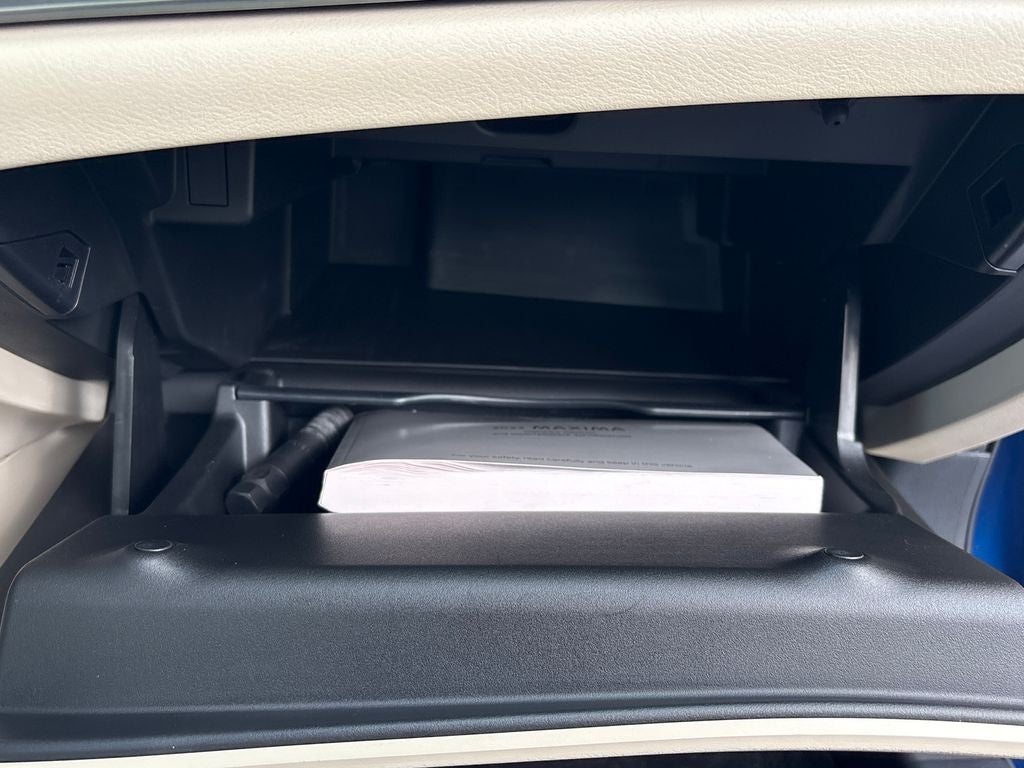 2023 Nissan Maxima SV