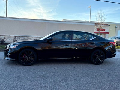 2022 Nissan Altima 2.5 SR
