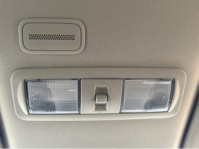 2023 Nissan Titan SV